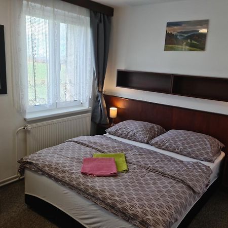 Motel Tosanovice Dolni Tosanovice Екстер'єр фото