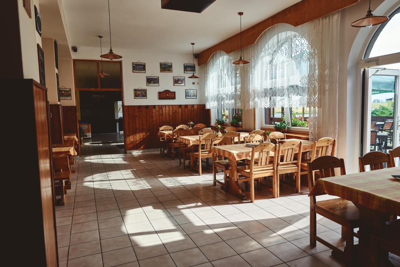 Motel Tosanovice Dolni Tosanovice Екстер'єр фото